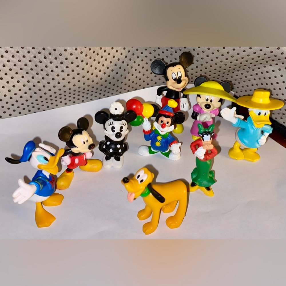 Disney Multicolor Mickey & Friends Mini Figure Set with Yellow Pluto